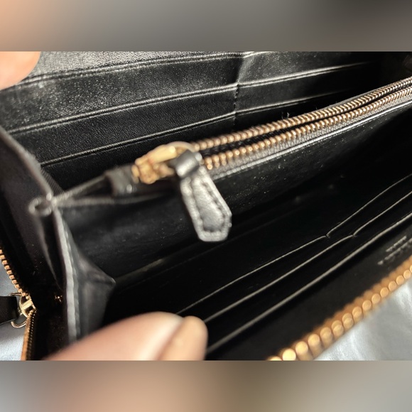 BURBERRY LS ELMORE PVC + LEATHER WALLET - Picture 7 of 10